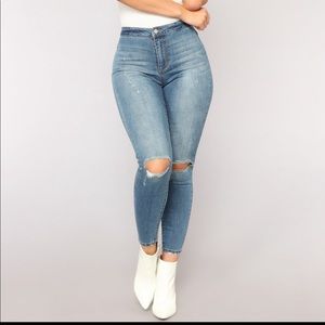 Fashion nova skinny jeans